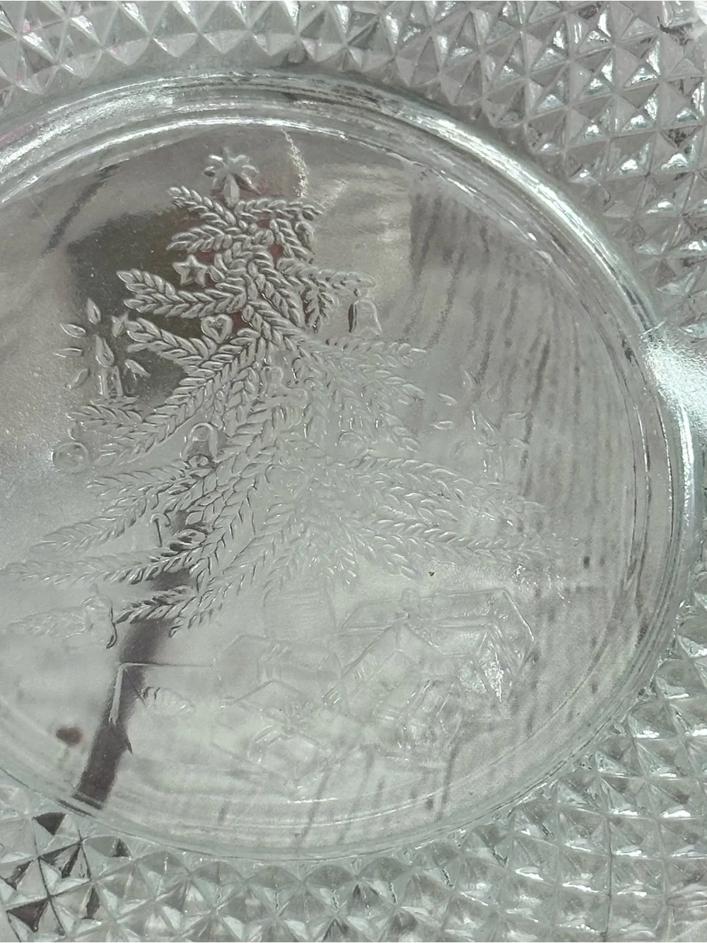 vtg KIG Indonesia Glass Serving Bowl embossed Christmas tree swirl cross hatch